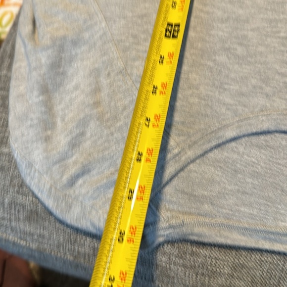 Lululemon Emerald Long Sleeve Heathered Medium Grey - Picture 5 of 10